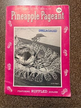 Vintage 1948 Pineapple Pageant Crochet Pattern Book No 252